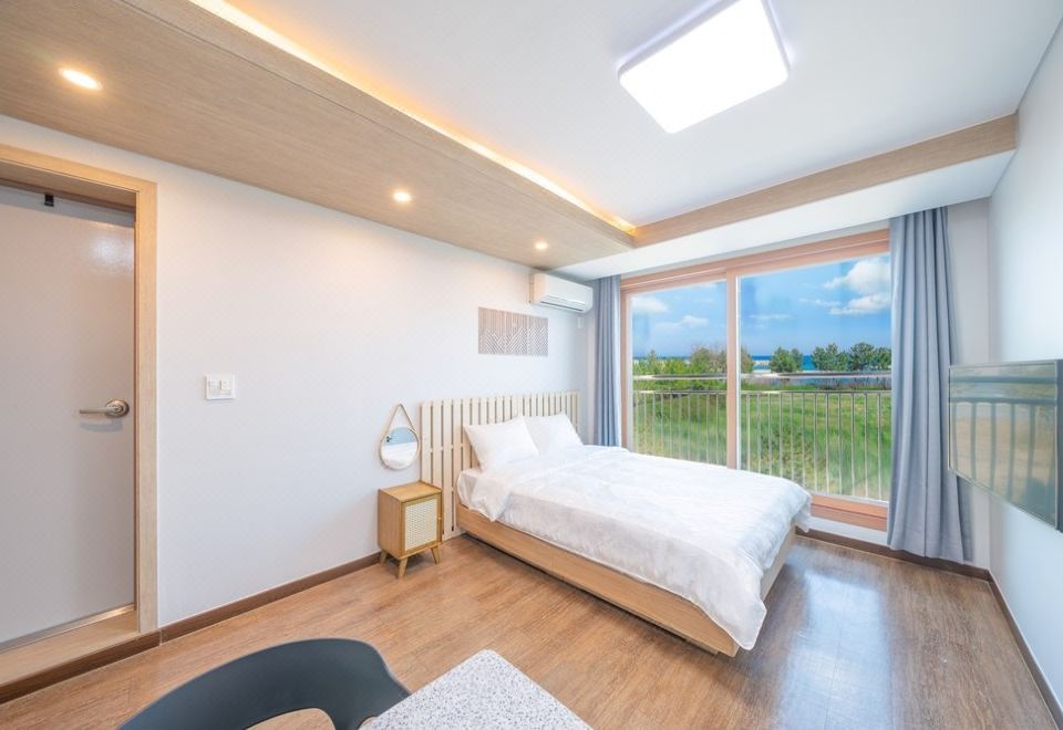 3. 강릉 어울림펜션..