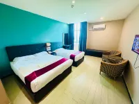 Galaxy Hotel Hotel di Simpang Ampat
