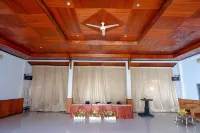 RedDoorz @ Hotel Horas Palopo