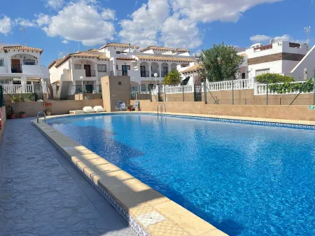 Modern Duplex with Solarium & Community Pool in Orihuela Costa