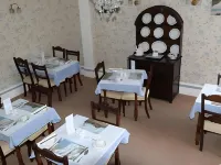 The Cherry Tree B&B - فطور