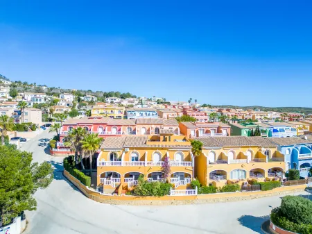 Pueblo de la Paz Отели в г. Cumbre del Sol