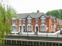 Central Hotel Hotel a Sprowston