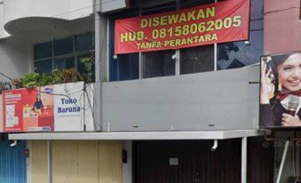 OYO 94043 Penginapan 88