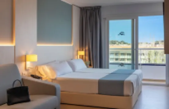 Aparthotel Costa Encantada
