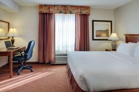 Pomeroy Inn & Suites Fort St. John