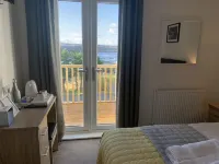 Loch Eyre House Hotels near St. Columba's Isle