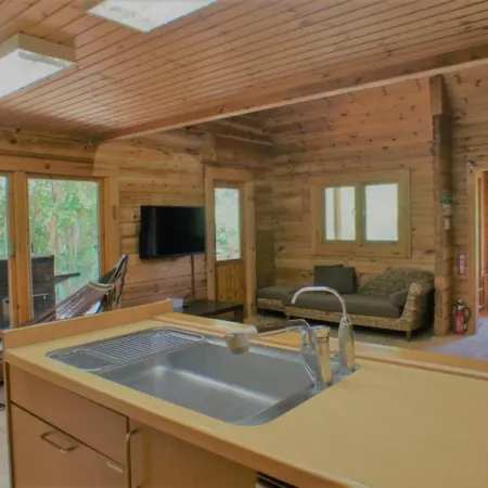 Yoisama Sunrise Beach House Отели рядом с достопримечательностью «Пляж Сансет, Исигаки»