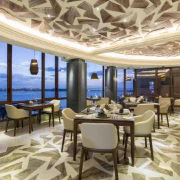 Samann Grand Отели рядом с достопримечательностью «Grand Friday Mosque»