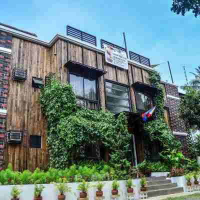 キャビンズ by エコ ホテルズ Hotel Exterior