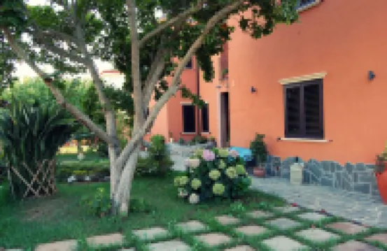 拉馬託博爾戈住宿加早餐旅館 聖歐費米亞拉默齊亞酒店