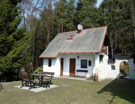 Chalet in Malá Skála Near Ski Slopes Отели в г. Frydstejn