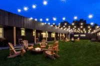 The Alander Hotels in Pine Plains