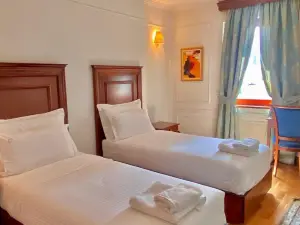 Hotel Opera