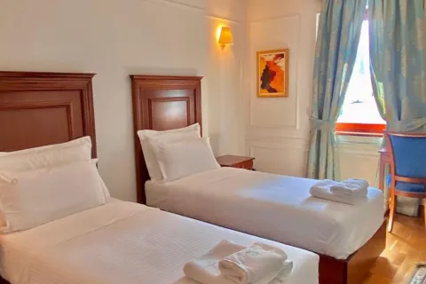 Hotel Opera