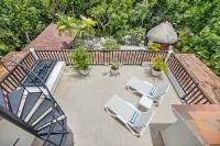 4-Br Pool Villa - Garden & Beach Access