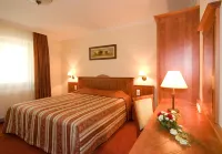 Geréby Kúria Hotel és Lovasudvar Hotels in 