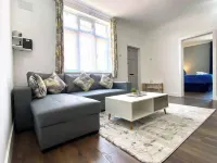 2 Bed Town Centre Nr Theatre Free Park Wi-Fi & Garden Hôtels à : Waddesdon