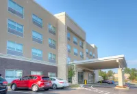 Holiday Inn Express & Suites Fort Mill Hotels in Fort Mill