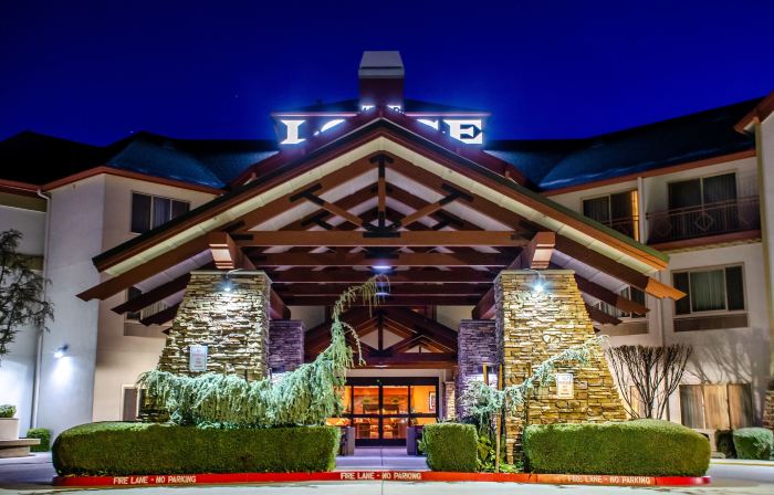 Lodge at Feather Falls Casino