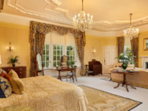 Glenapp Castle Hotels in Girvan