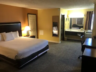Nendels Inn & Suites Dodge City Airport Отели рядом с достопримечательностью «Колледж Додж-Сити Коммьюнити»