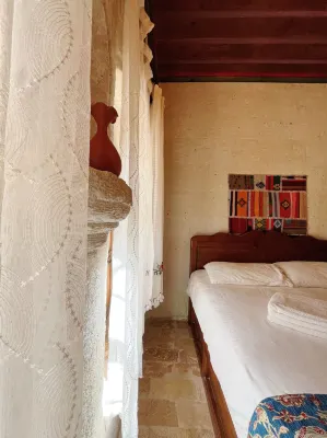 Gedik Cave Hotel - อ่างจากุชชี่