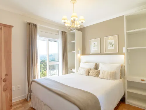 Pousada La Bas山地套房 坎普斯－杜若爾當住宿飯店