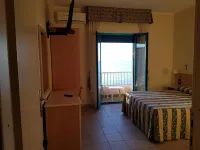 Sea Palace Hotel Các khách sạn ở Paola
