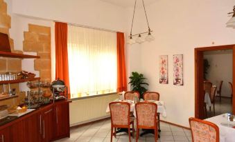 Oberhausen Family Retreat