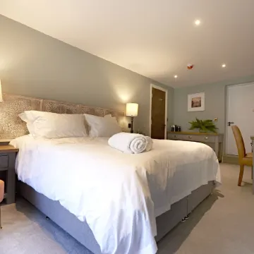 Valentino s Restaurant with Rooms