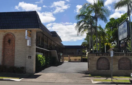 小鎮之居汽車旅館