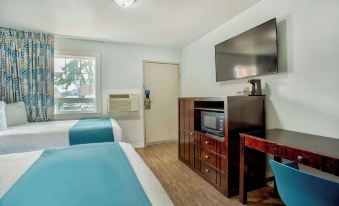 Studio 6 Suites Albany, or