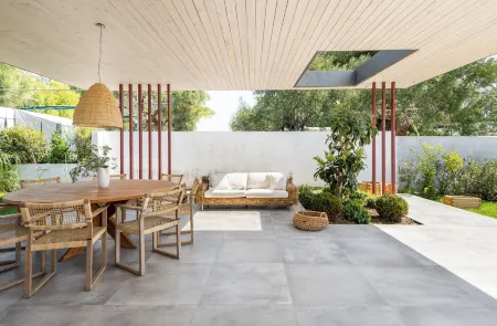 Luria Homes-Villa A Отели рядом с достопримечательностью «Lagomandra beach»