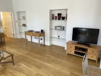 Central 1-Bed Apartment in Inverness Sleeps 4 - Apartments