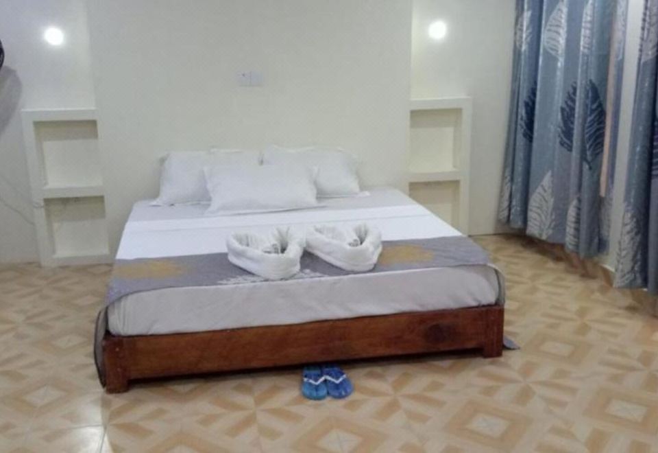 Spice Afrique Hotel - Housity