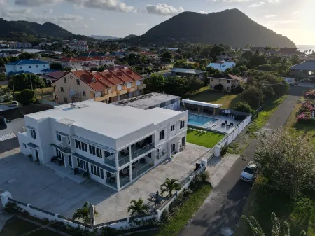 PÀRIS Villas 2Bd Villa Rodney Bay Отели рядом с достопримечательностью «Редут Бич»