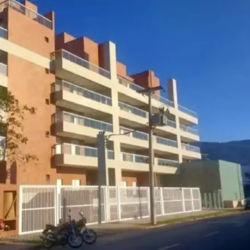 Apto. Com Varanda Gourmet e Piscina Aquecida