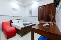 هوا كوك فونج هوتل دي آن - بين دونج Hotels near Thống Nhất 2 Community Park