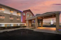 Holiday Inn Express & Suites CANYON by IHG Hotels in Canyon