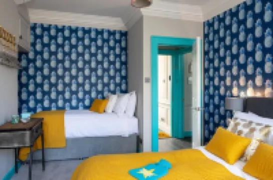 Dream Stays Bath - Kingsmead Street