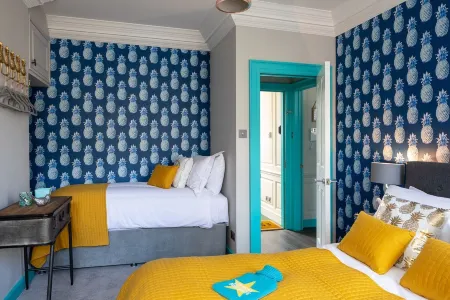 Dream Stays Bath - Kingsmead Street Отели рядом с достопримечательностью «Университет Бат»