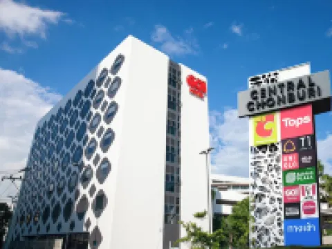 GO Hotel Chonburi at Central Chonburi Hotels near Laem Chabang Port
