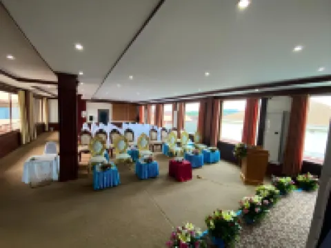 Anoulackkhenlao Hotel فنادق في فونسافان