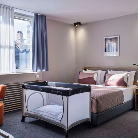 Motel One Frankfurt-Hauptbahnhof Отели рядом с достопримечательностью «Исторический музей»