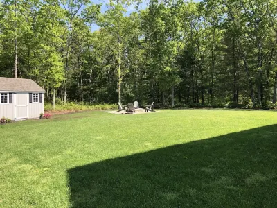 Immaculate Cape Cod Family Retreat- minutes from Ponds, Lakes, and Ocean! Hotels near Hoxie House