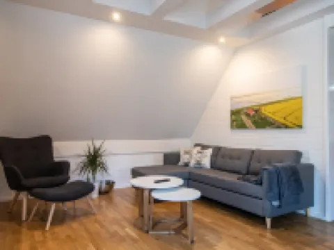 Beautiful, modern studio apartment in the heart of Esens エセンスのホテル