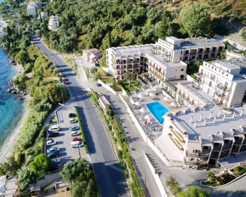 Canvas by Mitsis Belvedere Hotel berhampiran Pantai Messonghi