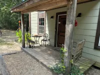 Coyote Creek Loft Cabin with Wood Burning Stove, Firepit, Private Outdoor Area