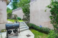 Spacious Los Angeles Home - only minutes from Down Town Los Angeles